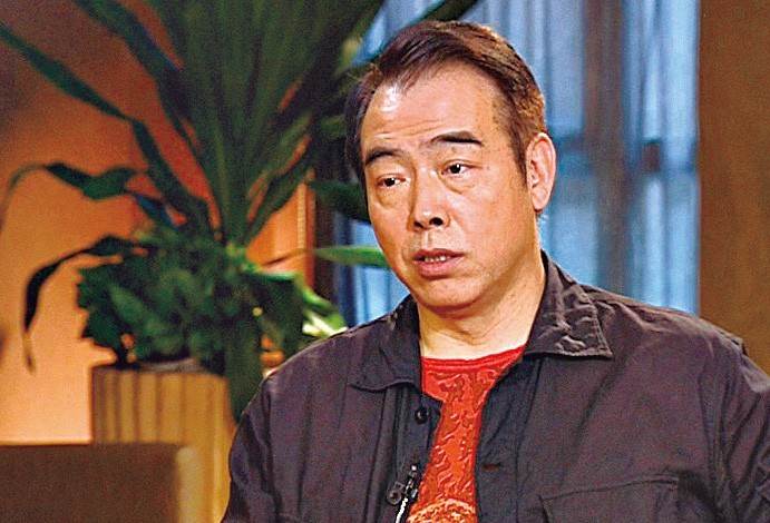 杨澜：我不能接受你的这种回答