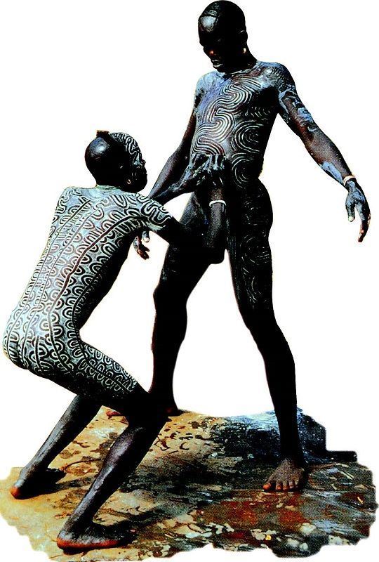 当瘟疫盛行时，巫师更多地使用精神治疗法，同时广泛地使用草药。这种方法即使不能克制病毒，也能制止恐慌情绪，使瘟疫不会太快地因人们的逃跑而传播出去。