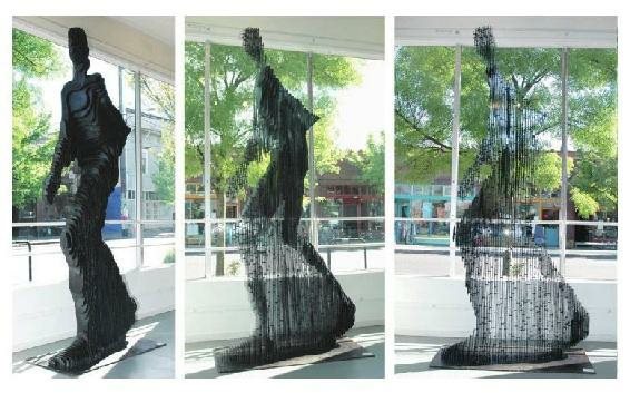 雕塑家朱利安沃斯-安德里亚（Julian Voss-Andreae）创作的《量子物体》