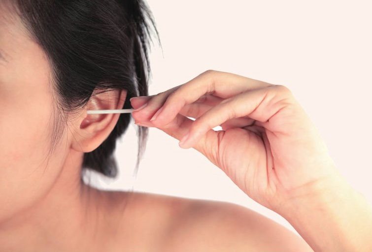 预防中耳炎的关键是保持耳部的清洁和干燥