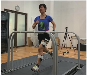 第一节 大众跑者跑步技术研究：步频与步幅