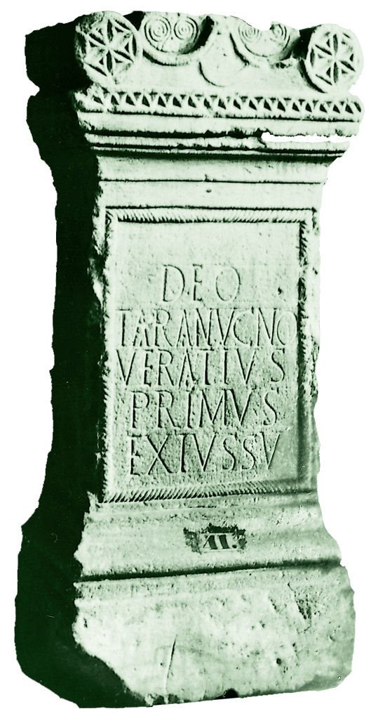 罗马时期的祭坛(从德国)到塔拉努库努斯或塔兰尼斯，凯尔特雷神
